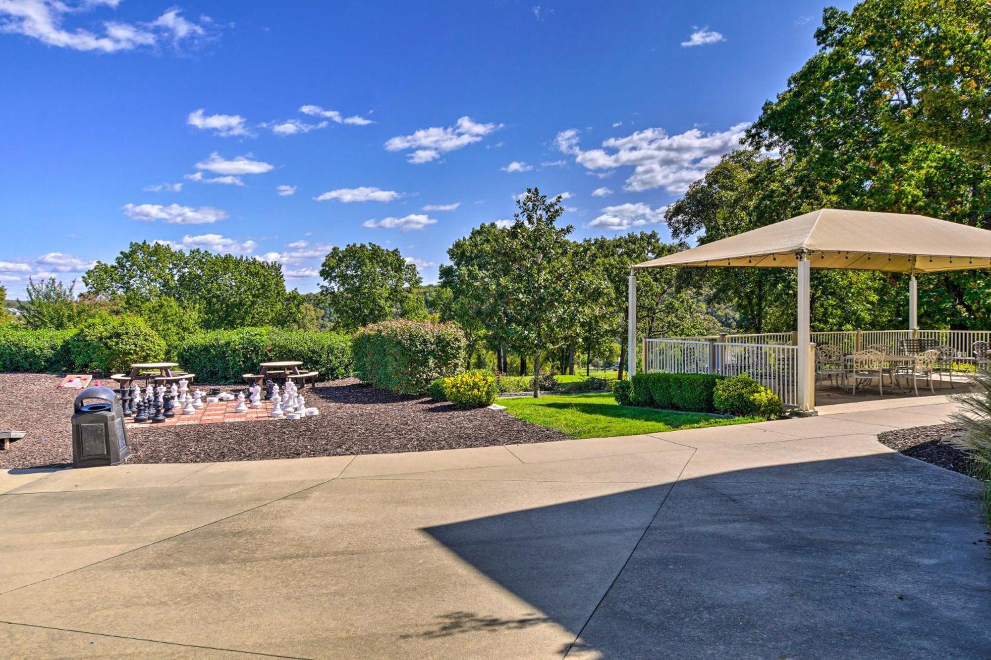 Pointe Royale Condo Pickleball, Pools And Golf! Branson Exterior photo